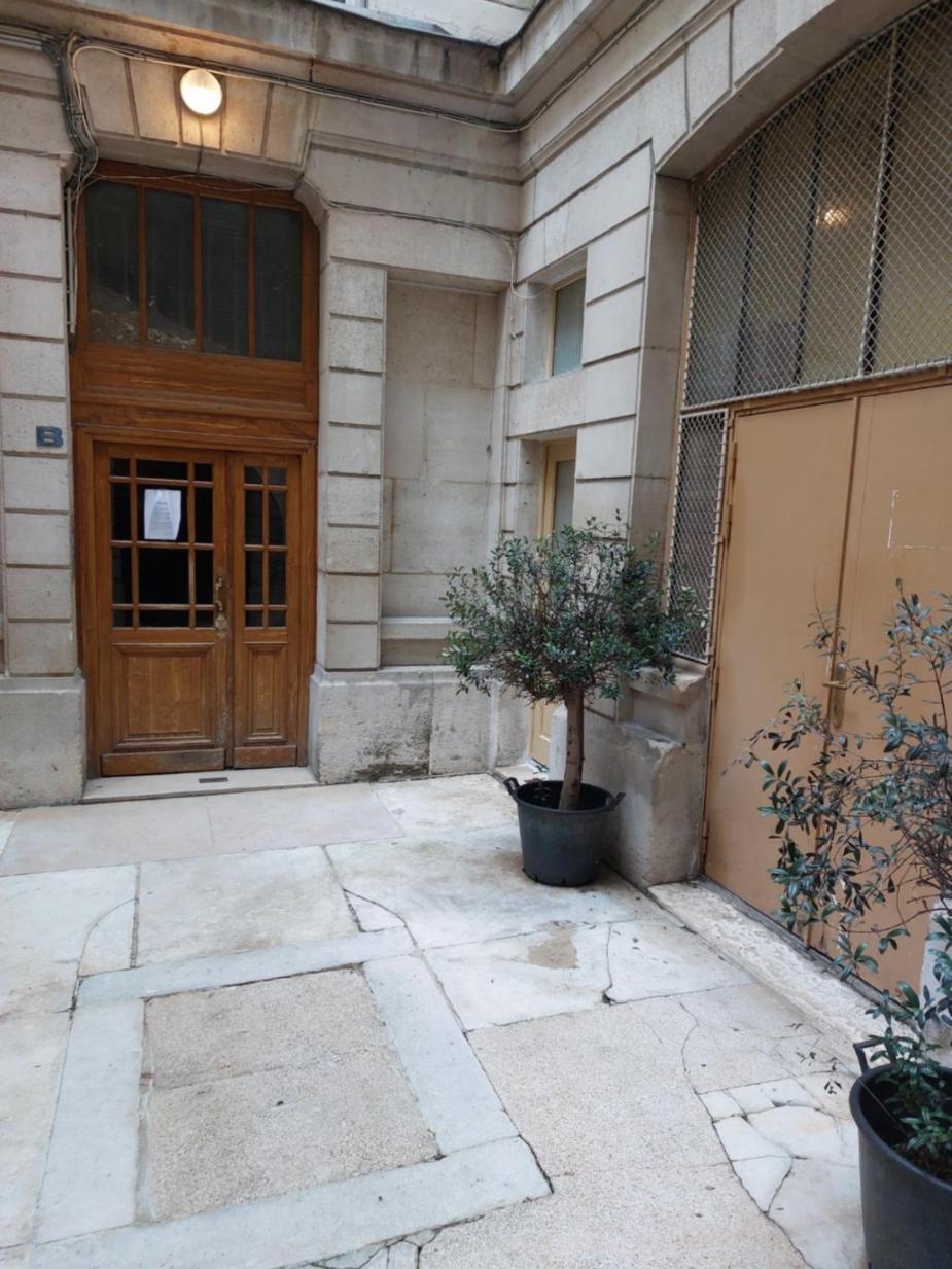 Apartments Paris Centre - At Home Hotel מראה חיצוני תמונה