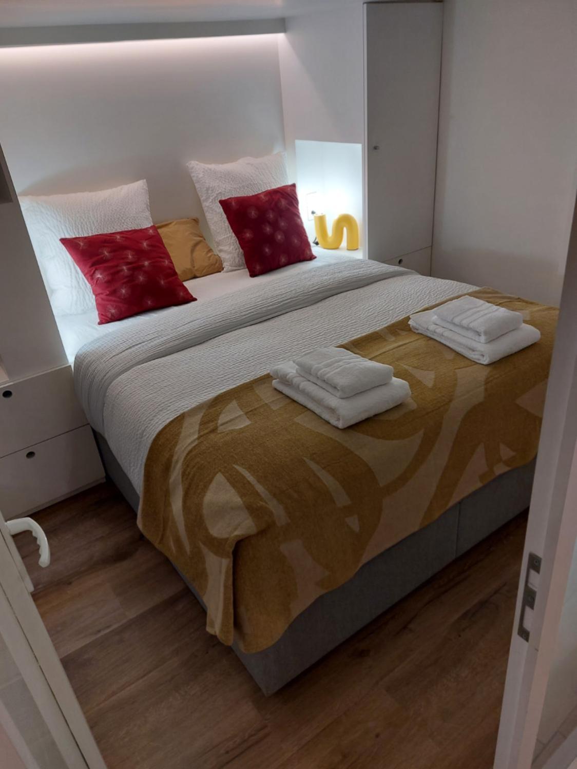 Apartments Paris Centre - At Home Hotel מראה חיצוני תמונה