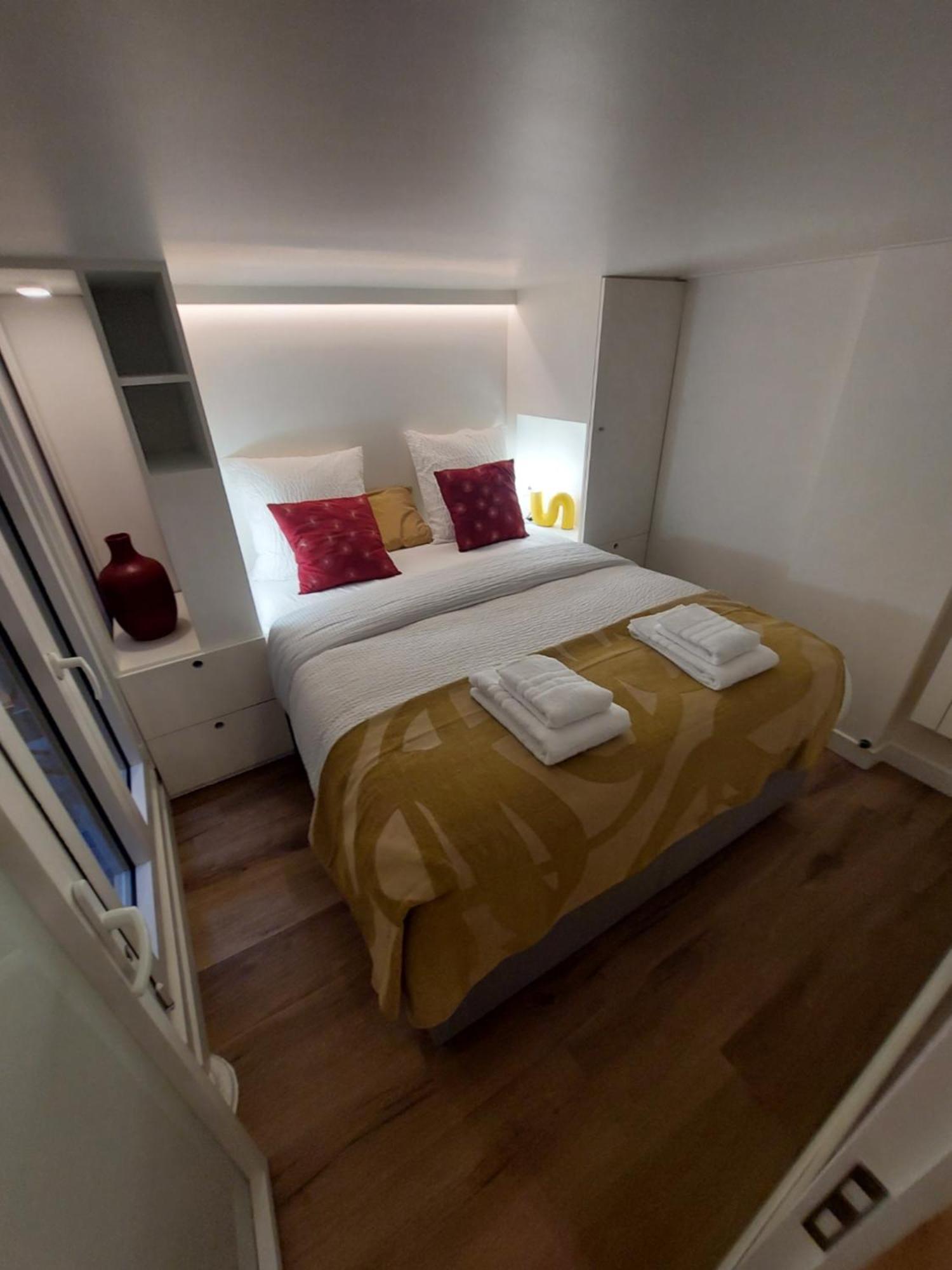 Apartments Paris Centre - At Home Hotel מראה חיצוני תמונה